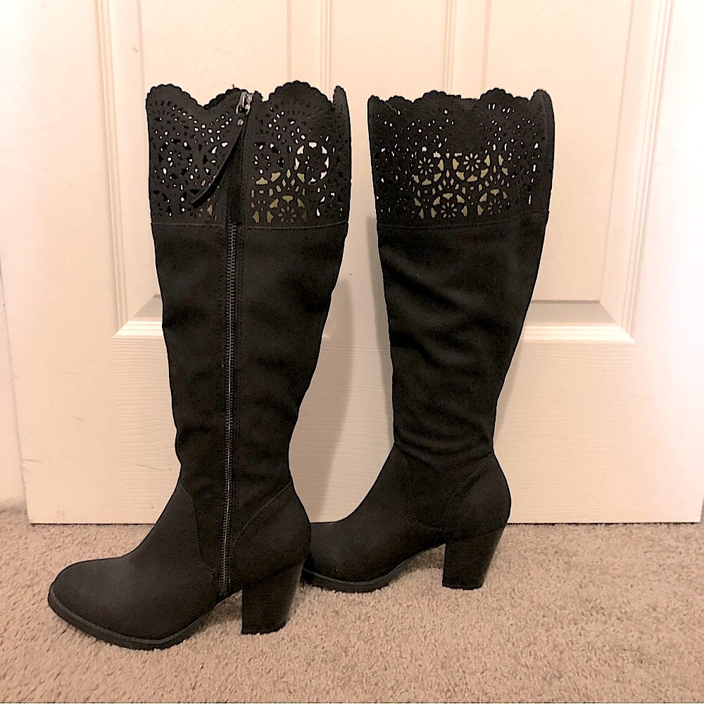 NWOT Black tall boots 6.5M suede with gorgeous lattice cut out at top